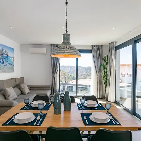 Apartment Spacious In Competa